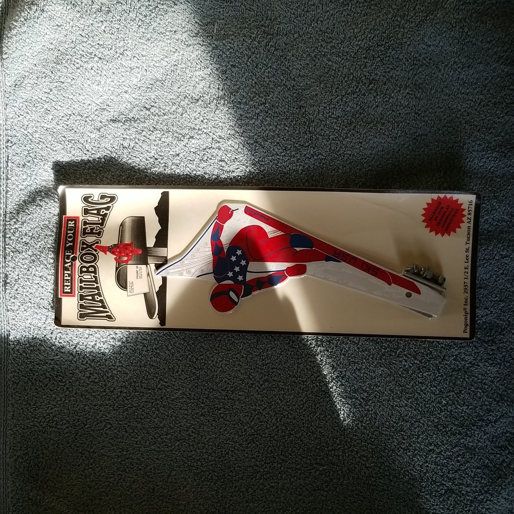 Pogonip Skier Mailbox Flag